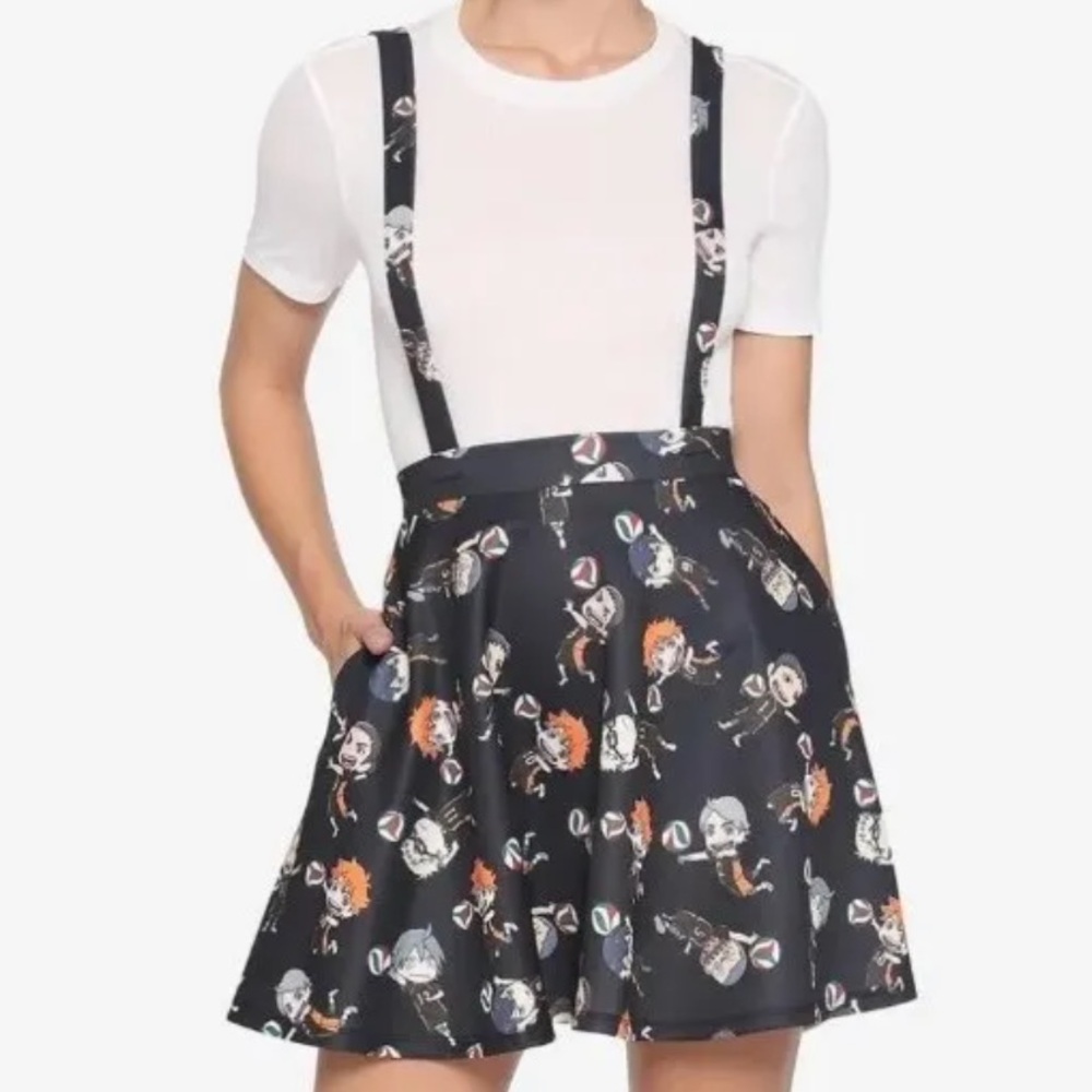 Hot Topic Haikyu anime skirtall skirt with suspenders